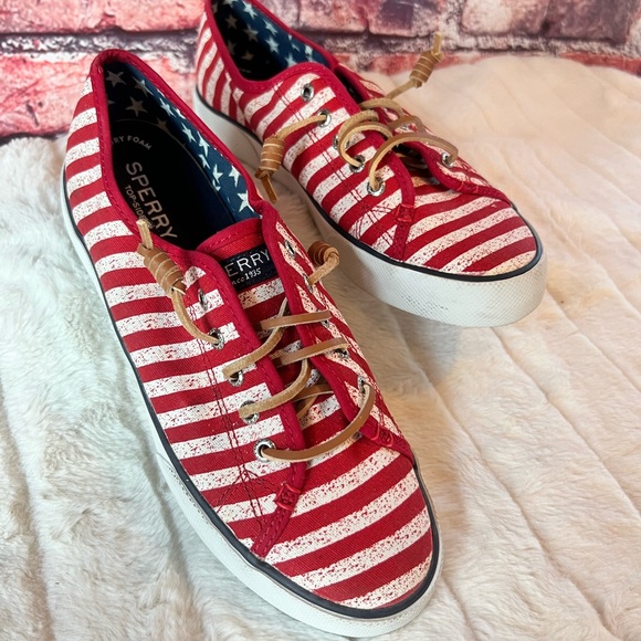 Sperry Patriotic Red and White Canvas Shoes - Picture 1 of 8